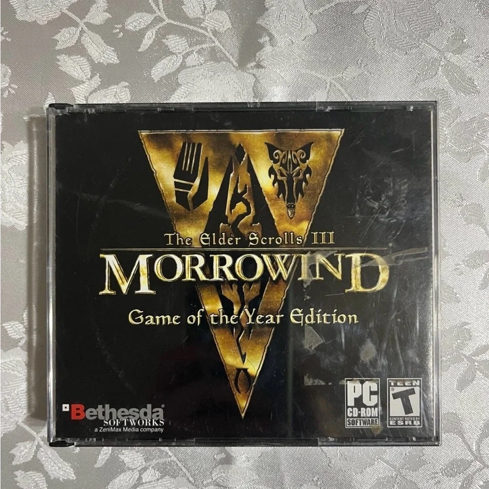 The Elder Scrolls 3 III Morrowind Game of the Year PC 4 Discs VINTAGE MORROWIND!